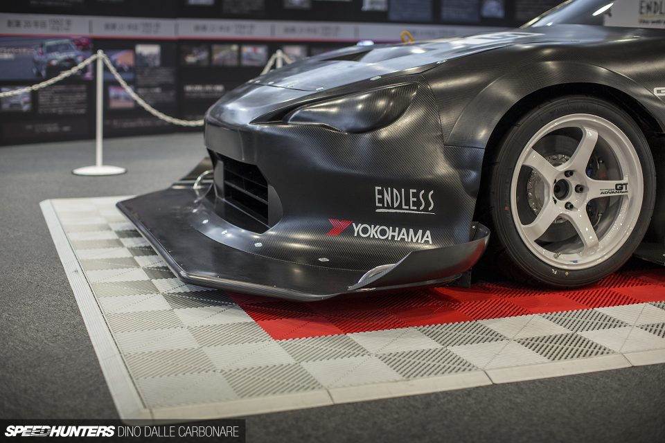 HKS TRB-03 with Infinity Wings